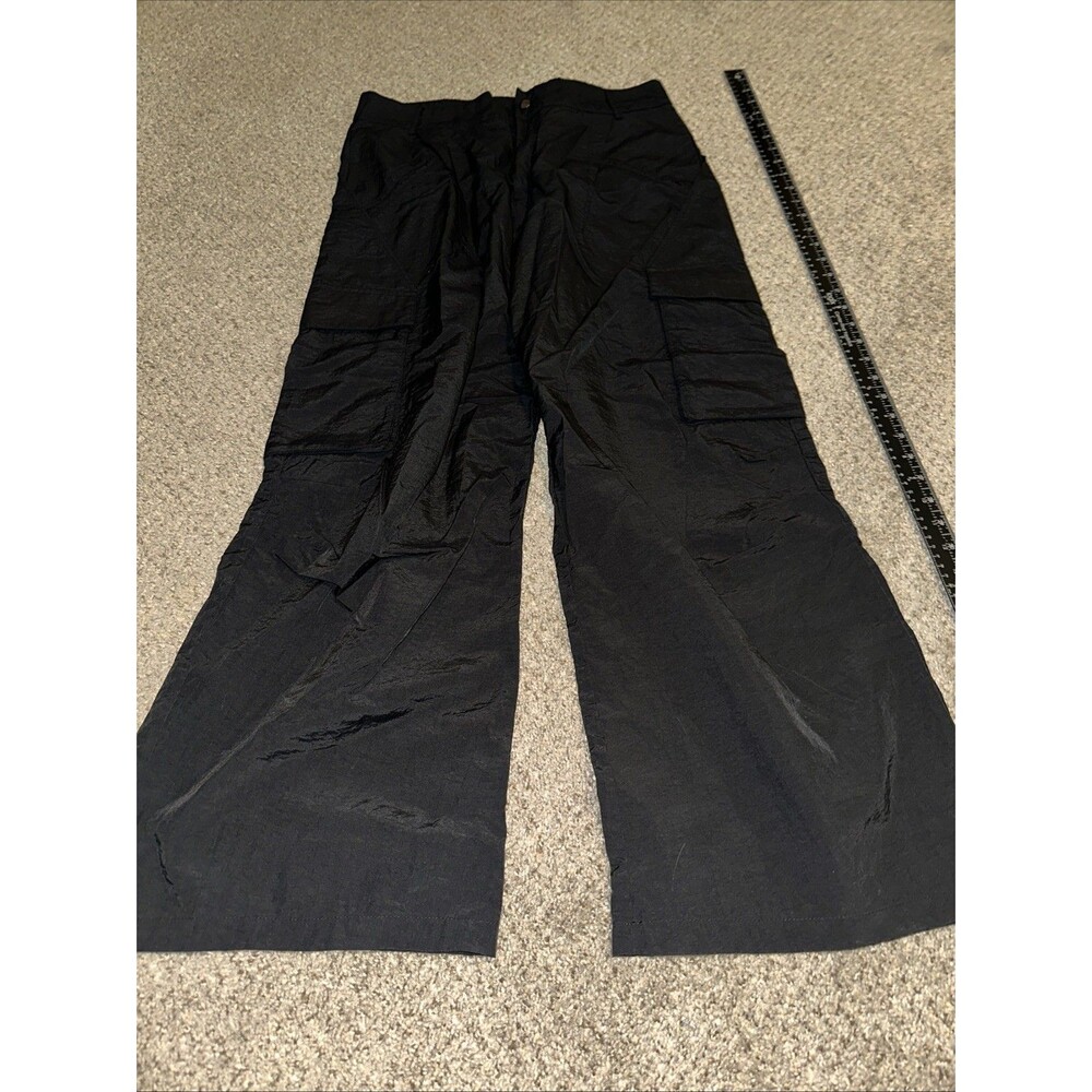 Halara Women's Black Nylon Cargo Utility Joggers  Size Large Petite Wide Leg